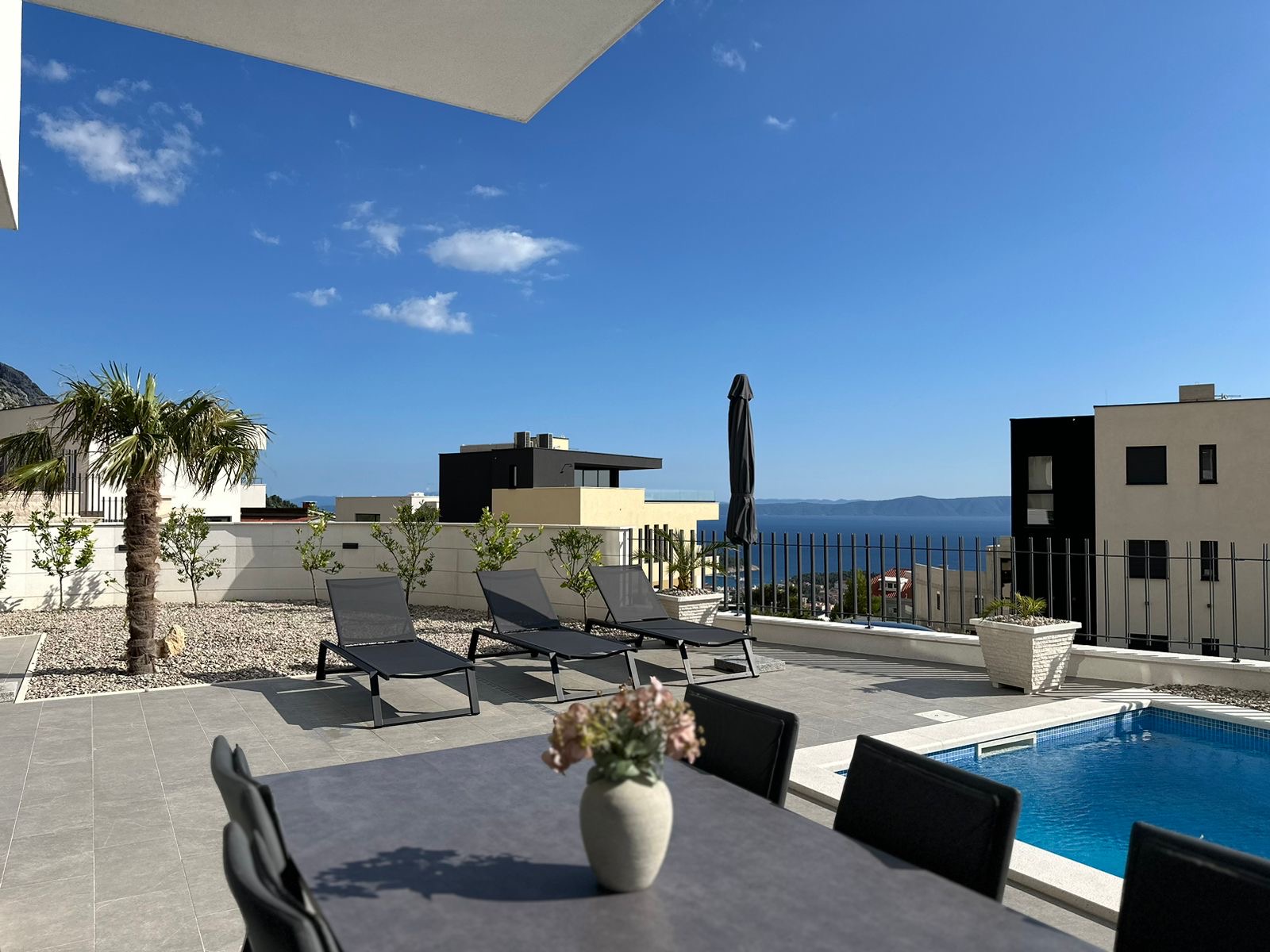 About Villa Di Sole